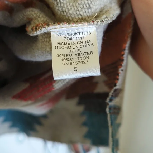 Western Aztec Shacket - Picture 4 of 4